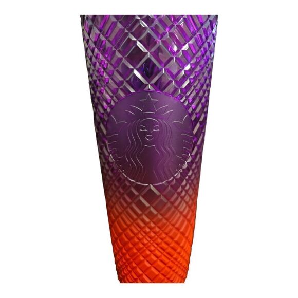 NWT 2024 STARBUCKS She x This 24oz Tumbler VHTF - Picture 3 of 6